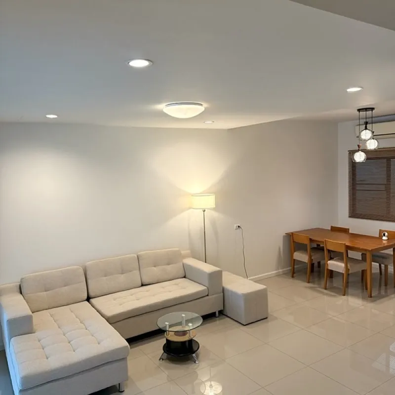 รูปที่3 ต้องการขายทาวน์โฮม ละหาร บางบัวทอง ราคา 2,590,000 บาท