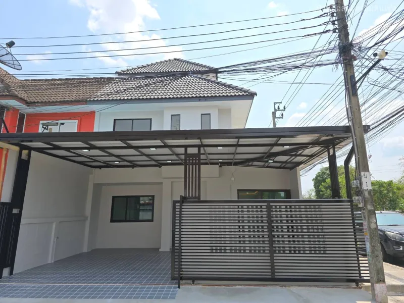 หมู่บ้าน เมืองทรัพย์ธานี เลียบคลองสอง 25