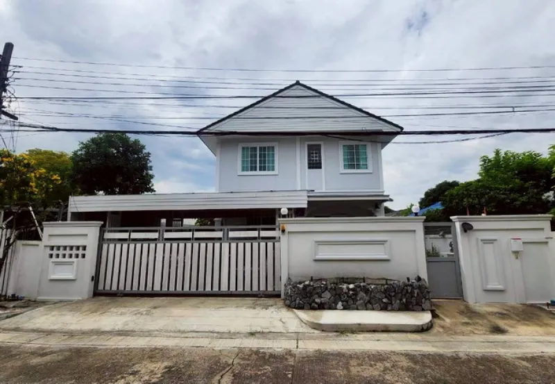 รูปที่2 ต้องการขายบ้านพร้อมที่ดิน สะพานสูง เขตสะพานสูง ราคา 9,900,000 บาท