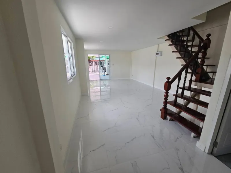 รูปที่5 ต้องการขายบ้านพร้อมที่ดิน หนองแขม เขตหนองแขม ราคา 1,890,000 บาท
