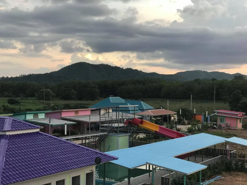 BUSINESS RESORT FARM OF FRUITS ขายกิจการห้องพักและสวนผลไม้ไทยฉ่ำๆ ชนแดน เพชรบูรณ์ 10 ไร่ มีสวนและกิจการเล็กๆ ออกแบบและวางระบบไว้สมบูรณ์   มีสระว่ายน้ำ มีห้องสโมสรจัดเลี้ยง ประชุม สัมนา