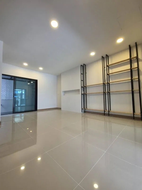 รูปที่7 ต้องการขายบ้านพร้อมที่ดิน ลำโพ บางบัวทอง ราคา 2,390,000 บาท