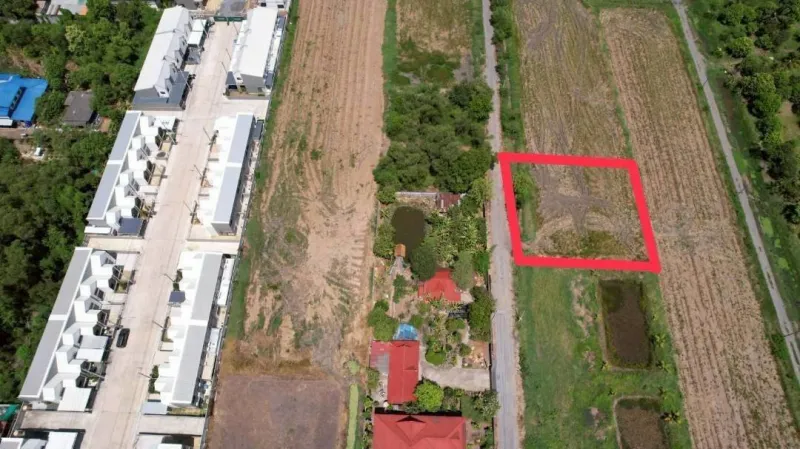 รูปที่4 ต้องการขายที่ดินเปล่า คลองหก คลองหลวง ราคา 1,100,000 บาท