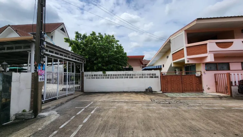 ขายบ้านเดี่ยว หลังริม หมู่บ้าน เคหะนคร 3 พัฒนาการ 50 สวนหลวง ใกล้รถไฟฟ้าสถานีหัวหมาก