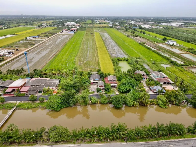 รูปที่5 ต้องการขายบ้านพร้อมที่ดิน คลองเจ็ด คลองหลวง ราคา 2,690,000 บาท