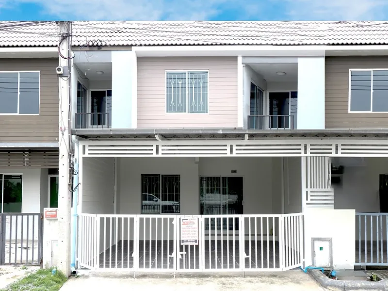 ขายราคาพิเศษ ทาวน์เฮ้าส์ 2 ชั้น ม.อารียา เดอะคัลเลอร์ส 20.3 ตร.ว. 3นอน 2น้ำ บ้านสวย ทำเลดี ถนนเมน ต้นโครงการ ฟังชั่นดีเยี่ยม พร้อมเฟอร์ พื้นที่กว้าง รีโนเวทใหม่ เข้าอยู่ได้ทันที [กาญจนาภิเษก-ราชพฤกษ์]