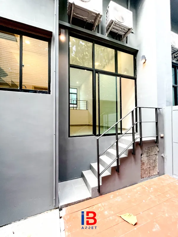 รูปที่6 ต้องการขายบ้านพร้อมที่ดิน สวนหลวง เขตสวนหลวง ราคา 8,490,000 บาท