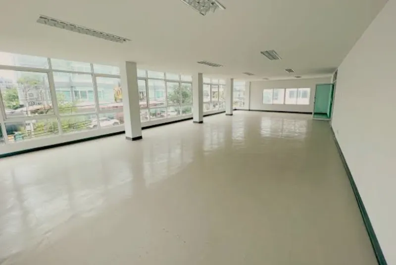 รูปที่6 ต้องการขายบ้านพร้อมที่ดิน ละหาร บางบัวทอง ราคา 2,780,000 บาท