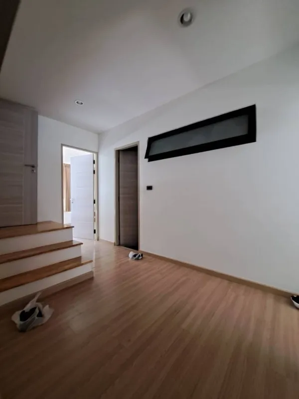 รูปที่8 ให้เช่าบ้านพร้อมที่ดิน บางตลาด ปากเกร็ด ราคา 30,000 บาท
