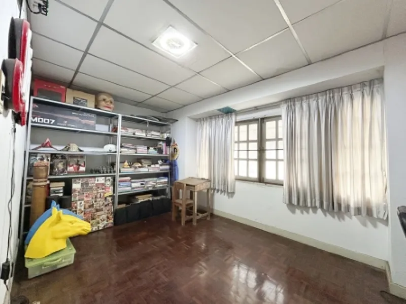 รูปที่8 ต้องการขายทาวน์โฮม ลาดยาว เขตจตุจักร ราคา 5,190,000 บาท