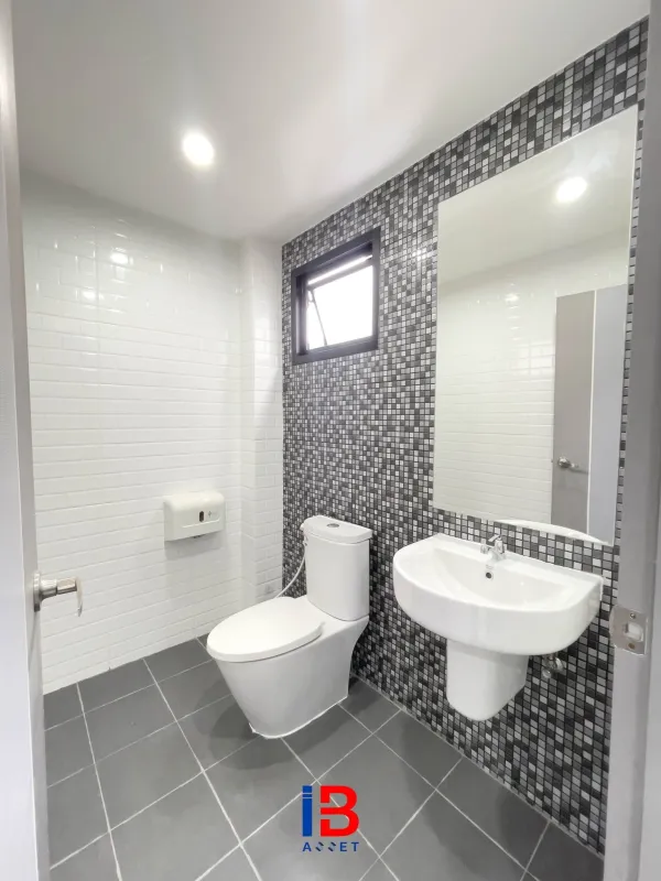 รูปที่2 ต้องการขายบ้านพร้อมที่ดิน ศาลายา พุทธมณฑล ราคา 8,990,000 บาท