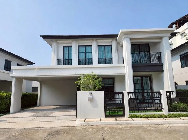ขายและให้เช่าบ้านเดี่ยวพร้อมอยู่ โครงการเศรษฐสิริ บางนา-สุวรรณภูมิ ใกล้สนามบินสุวรรณภูมิและRobinsonลาดกระบัง สมุทรปราการ.