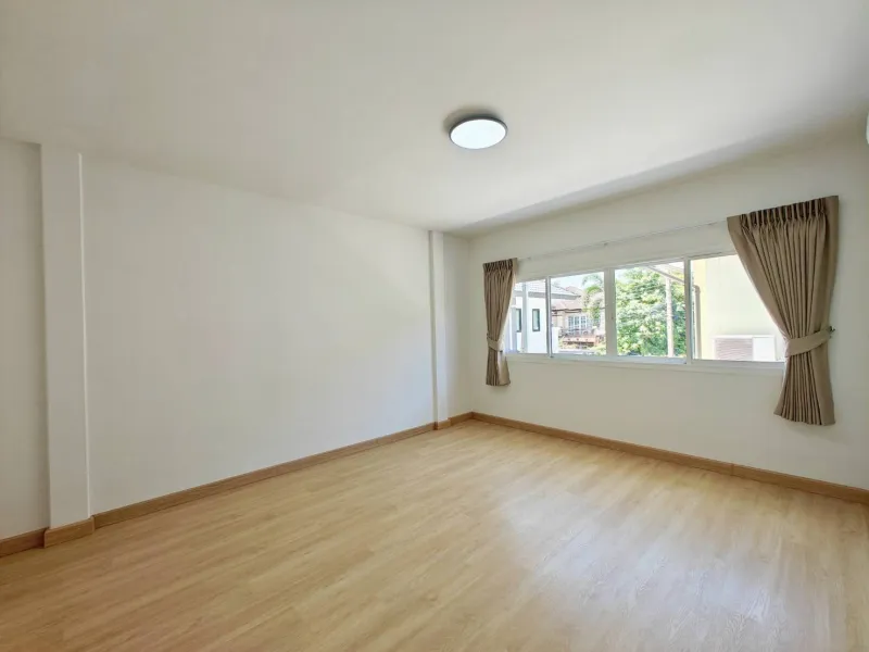 รูปที่5 ต้องการขายบ้านพร้อมที่ดิน ท่าแร้ง เขตบางเขน ราคา 2,290,000 บาท