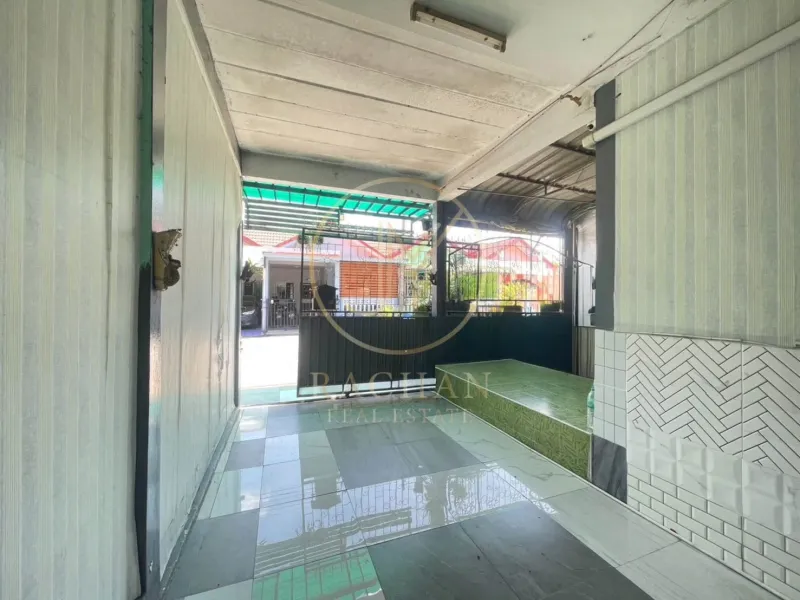 รูปที่5 ต้องการขายทาวน์โฮม ระแหง ลาดหลุมแก้ว ราคา 1,100,000 บาท