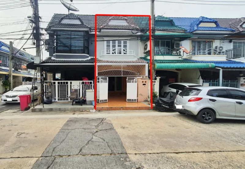 ขายทาวน์เฮ้าส์ หมู่บ้านมนวดีพาร์ค อำเภอบางบัวทอง นนทบุรี เนื้อที่ 16 ตร.ว. 2 ชั้น 3 นอน 2 น้ำ