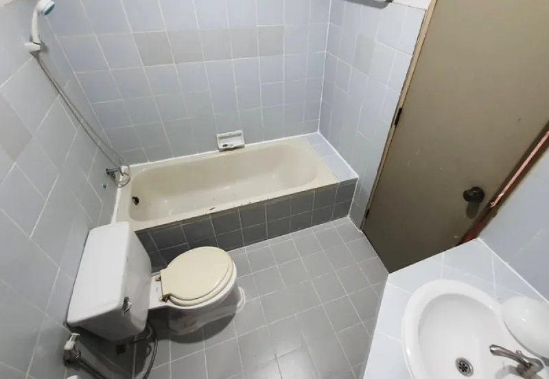 รูปที่8 ต้องการขายทาวน์โฮม บางรักพัฒนา บางบัวทอง ราคา 1,400,000 บาท