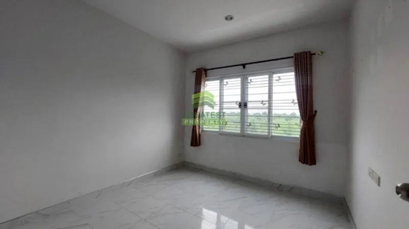 รูปที่5 ต้องการขายบ้านพร้อมที่ดิน ทรายกองดิน เขตคลองสามวา ราคา 2,650,000 บาท