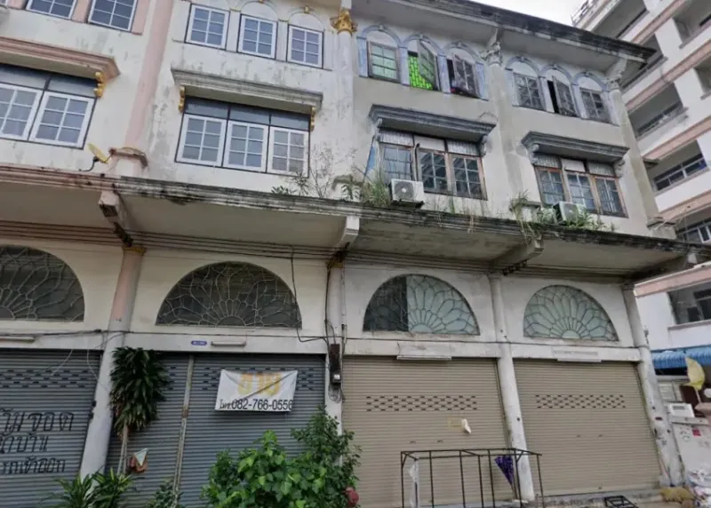 รูปที่2 ต้องการขายอาคารพาณิชย์ อ้อมใหญ่ สามพราน ราคา 1,500,000 บาท