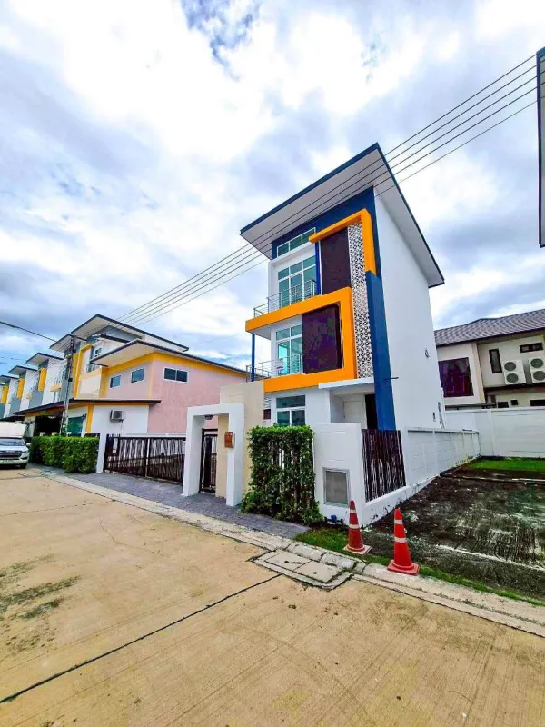 รูปที่3 ต้องการขายบ้านพร้อมที่ดิน บางกระทึก สามพราน ราคา 6,190,000 บาท
