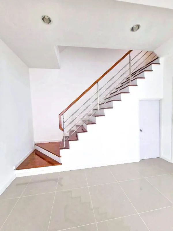 รูปที่4 ต้องการขายบ้านพร้อมที่ดิน บางกระทึก สามพราน ราคา 6,190,000 บาท