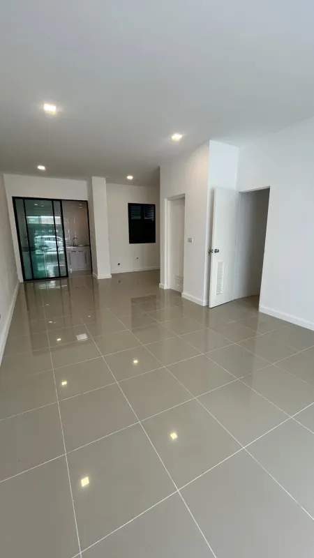 รูปที่3 ต้องการขายบ้านพร้อมที่ดิน บางบอน เขตบางบอน ราคา 3,690,000 บาท
