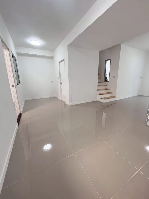 รูปที่5 ต้องการขายบ้านพร้อมที่ดิน ไร่ขิง สามพราน ราคา 1,790,000 บาท