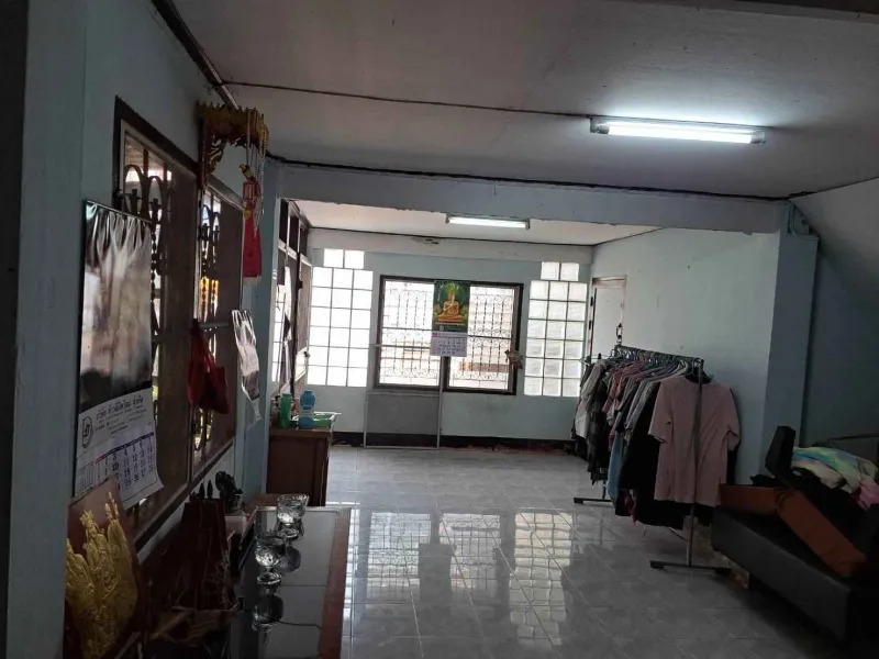 รูปที่4 ต้องการขายบ้านพร้อมที่ดิน บางเขน เมืองนนทบุรี ราคา 2,500,000 บาท