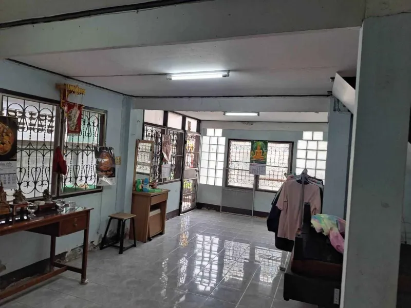 รูปที่6 ต้องการขายบ้านพร้อมที่ดิน บางเขน เมืองนนทบุรี ราคา 2,500,000 บาท