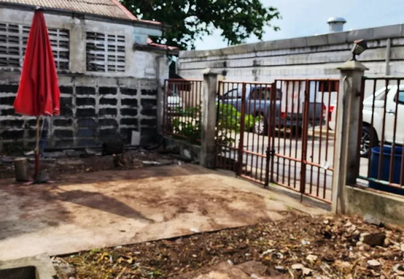 รูปที่4 ต้องการขายทาวน์โฮม คลองห้า คลองหลวง ราคา 650,000 บาท