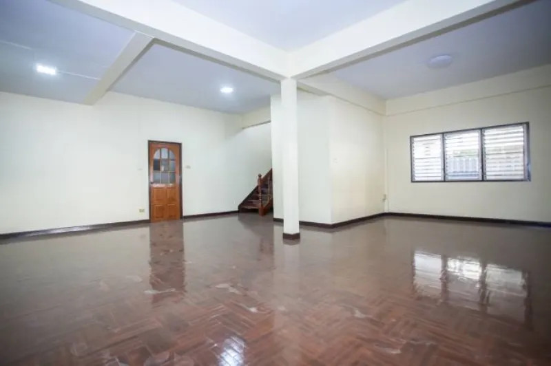 รูปที่6 ให้เช่าบ้านพร้อมที่ดิน สามเสนใน เขตพญาไท ราคา 40,000 บาท