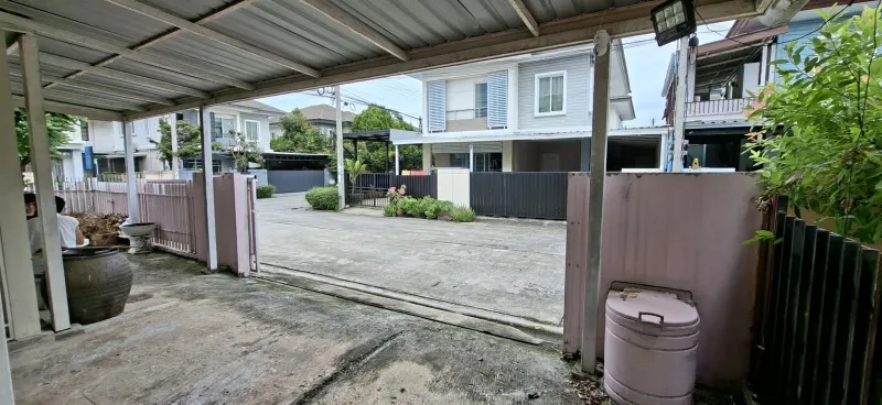 รูปที่3 ต้องการขายบ้านพร้อมที่ดิน รังสิต ธัญบุรี ราคา 4,500,000 บาท
