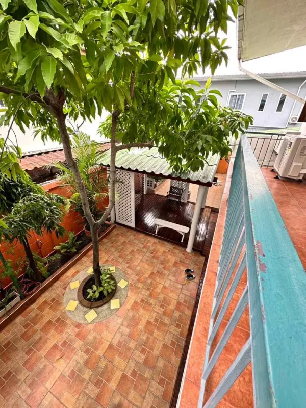 รูปที่5 ต้องการขายบ้านพร้อมที่ดิน บางจาก เขตพระโขนง ราคา 18,500,000 บาท