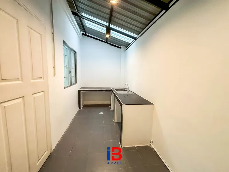 รูปที่4 ต้องการขายบ้านพร้อมที่ดิน เสาธงหิน บางใหญ่ ราคา 1,590,000 บาท