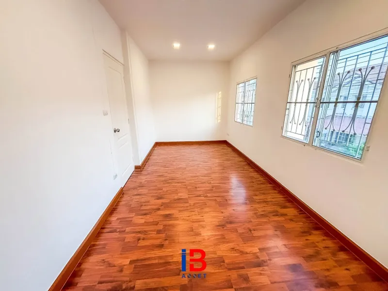 รูปที่7 ต้องการขายบ้านพร้อมที่ดิน เสาธงหิน บางใหญ่ ราคา 1,590,000 บาท