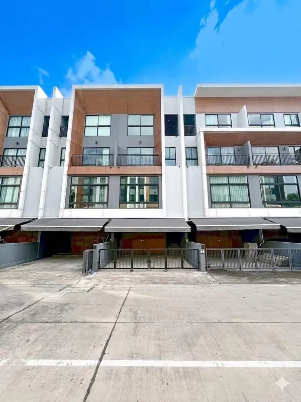 รูปที่2 ต้องการขายบ้านพร้อมที่ดิน สวนหลวง เขตสวนหลวง ราคา 8,290,000 บาท