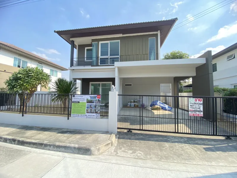 รูปที่2 ต้องการขายบ้านพร้อมที่ดิน ศาลาธรรมสพน์ เขตทวีวัฒนา ราคา 4,790,000 บาท