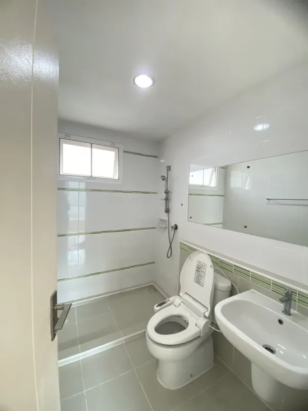 รูปที่5 ต้องการขายบ้านพร้อมที่ดิน ศาลาธรรมสพน์ เขตทวีวัฒนา ราคา 4,790,000 บาท
