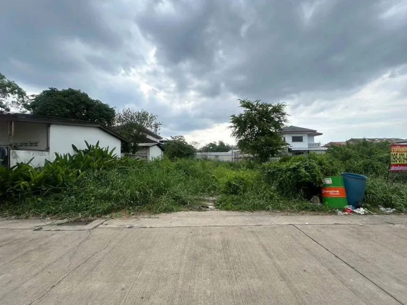 รูปที่3 ต้องการขายที่ดินเปล่า สวนหลวง กระทุ่มแบน ราคา 1,500,000 บาท