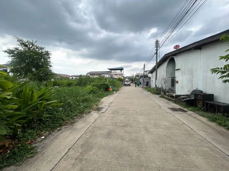 รูปที่4 ต้องการขายที่ดินเปล่า สวนหลวง กระทุ่มแบน ราคา 1,500,000 บาท