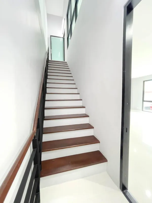 รูปที่6 ต้องการขายบ้านพร้อมที่ดิน ศาลายา พุทธมณฑล ราคา 8,990,000 บาท