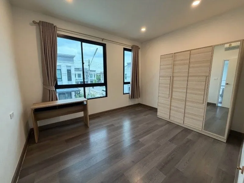 รูปที่4 ต้องการขายบ้านพร้อมที่ดิน คูคต ลำลูกกา ราคา 2,900,000 บาท
