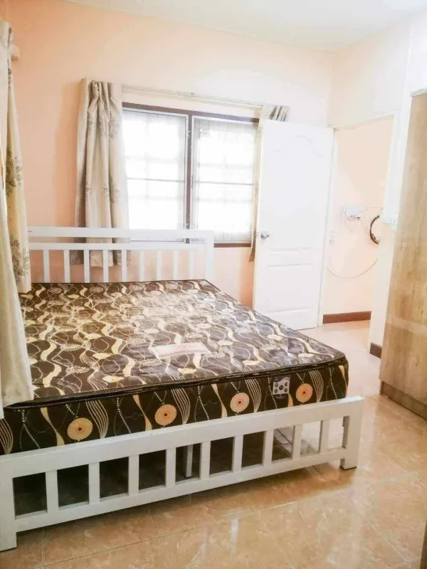 รูปที่3 ต้องการขายบ้านพร้อมที่ดิน หนองปรือ บางละมุง ราคา 8,000,000 บาท