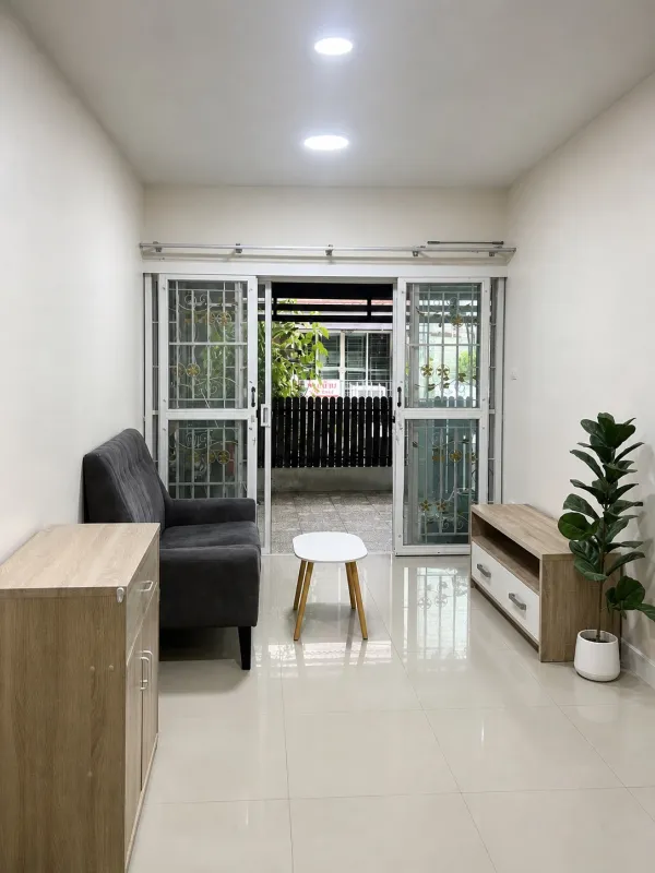 🏡 ทาวน์เฮ้าส์บางนา 3 ห้องนอน เพียง 2.09 ล้าน!