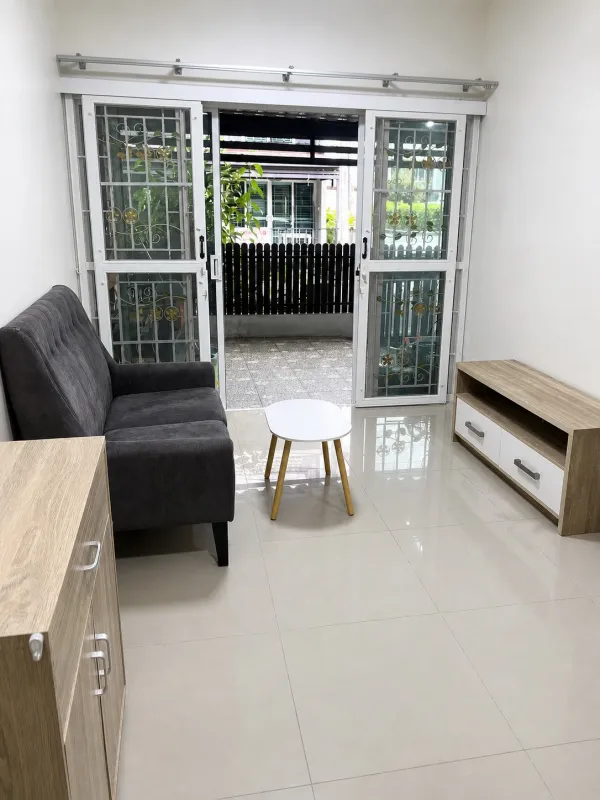 รูปที่3 ต้องการขายทาวน์โฮม บางพลีใหญ่ บางพลี ราคา 2,090,000 บาท