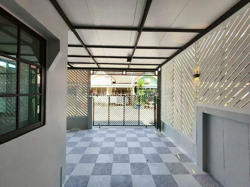รูปที่2 ต้องการขายบ้านพร้อมที่ดิน โคกแฝด เขตหนองจอก  