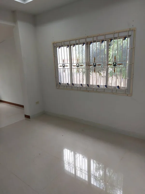 รูปที่7 ต้องการขายบ้านพร้อมที่ดิน บึง ศรีราชา ราคา 2,690,000 บาท