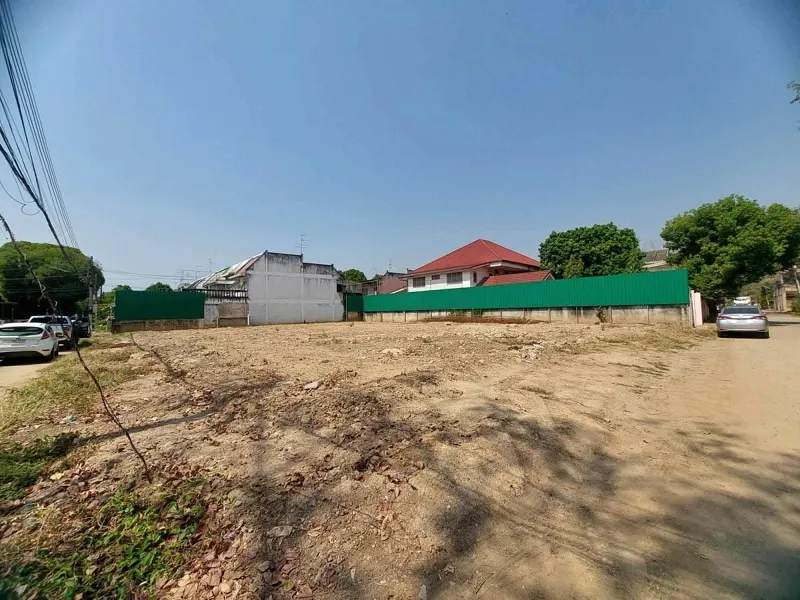 รูปที่2 ต้องการขายที่ดินเปล่า ช้างคลาน เมืองเชียงใหม่ ราคา 14,000,000 บาท