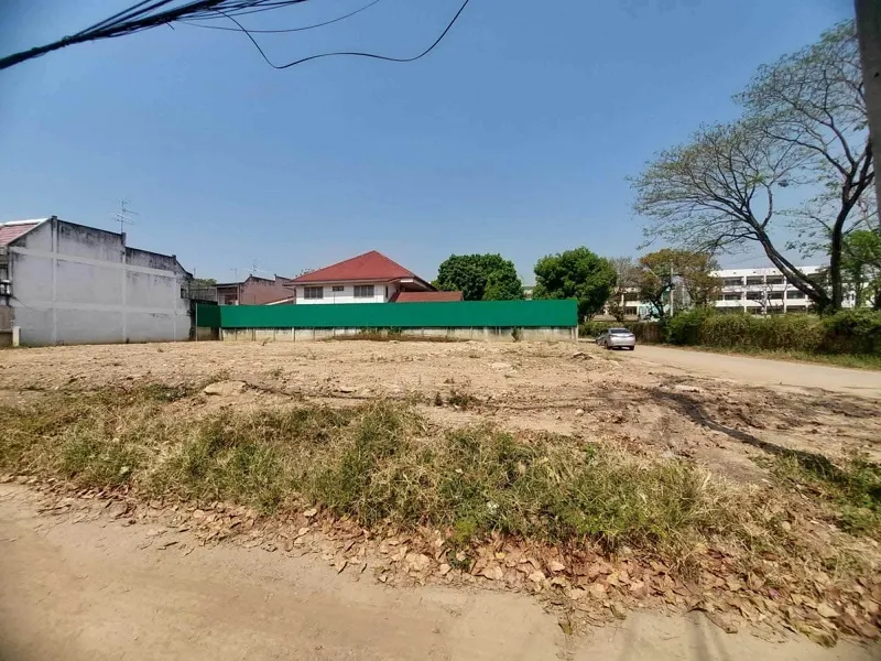 รูปที่3 ต้องการขายที่ดินเปล่า ช้างคลาน เมืองเชียงใหม่ ราคา 14,000,000 บาท