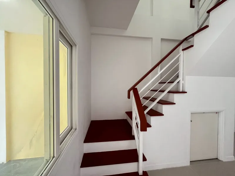 รูปที่5 ต้องการขายบ้านพร้อมที่ดิน ไร่ขิง สามพราน ราคา 1,890,000 บาท