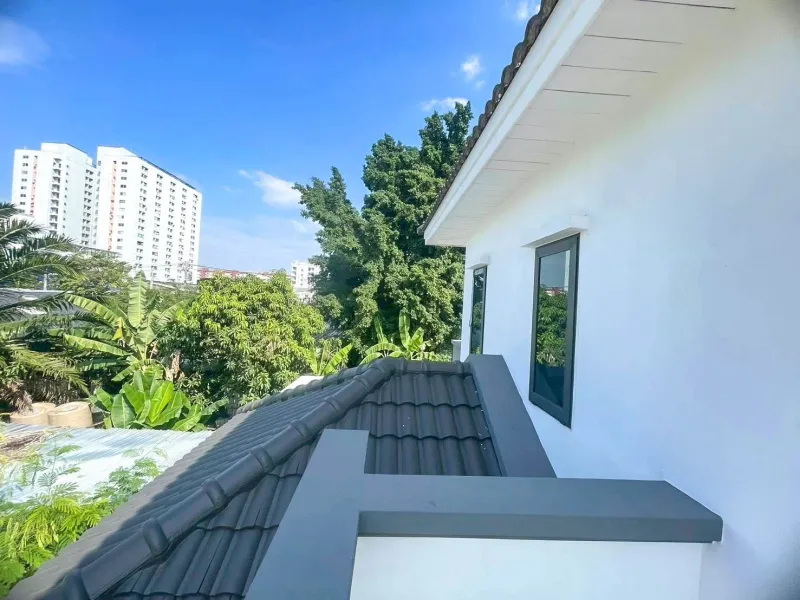 รูปที่7 ต้องการขายบ้านพร้อมที่ดิน คลองจั่น เขตบางกะปิ ราคา 8,990,000 บาท